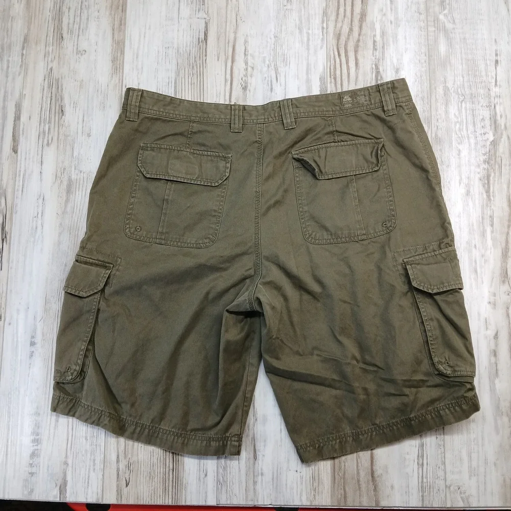 Nike ACG Mens Cargo Shorts Olive Green Cotton Canvas Utility Hiking Size 40